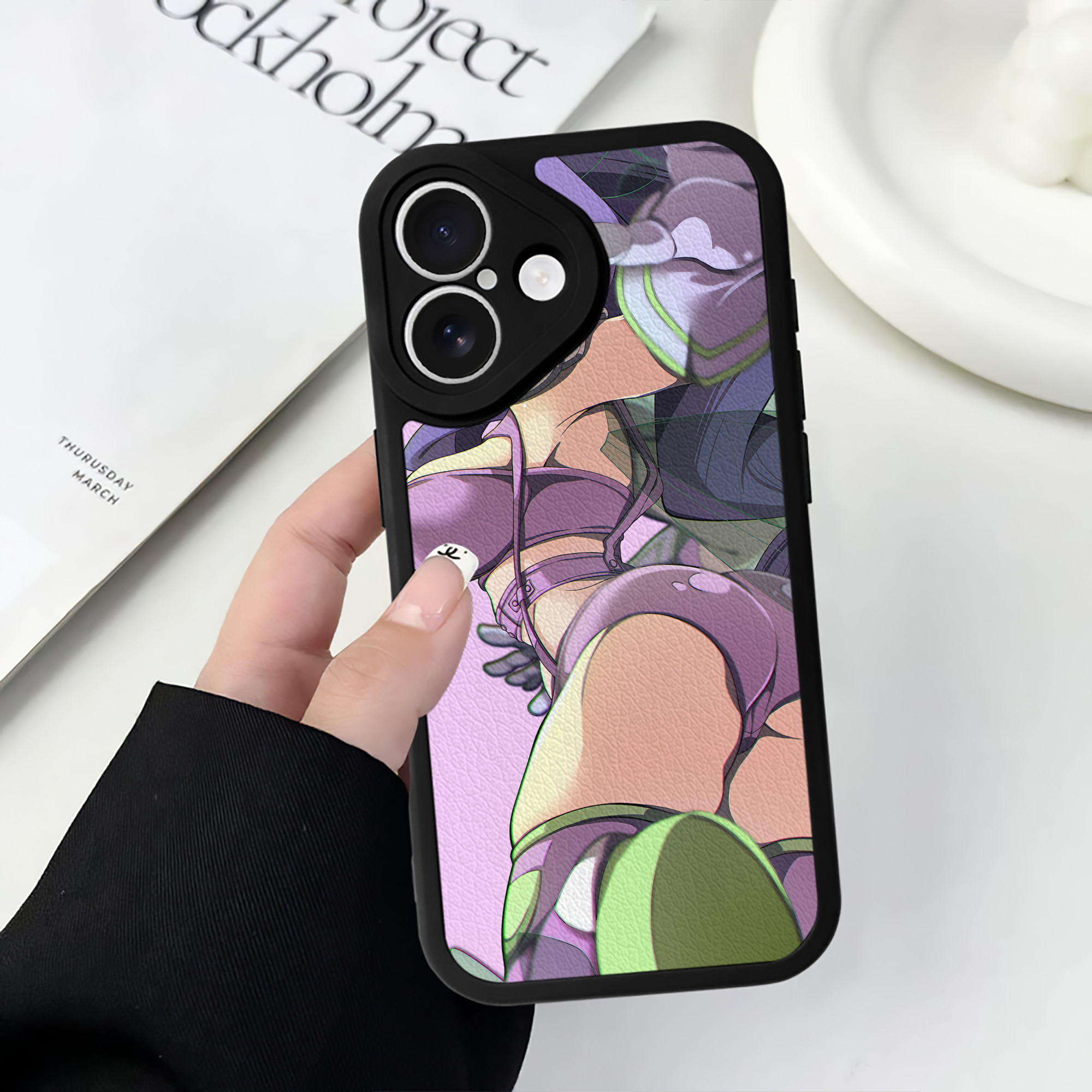 （画像用） Digimon デジタルモンスター/デジモン 【iPhone 16シリーズ対応】シリコンスマホケース（レザー調） 材質：シリコン
